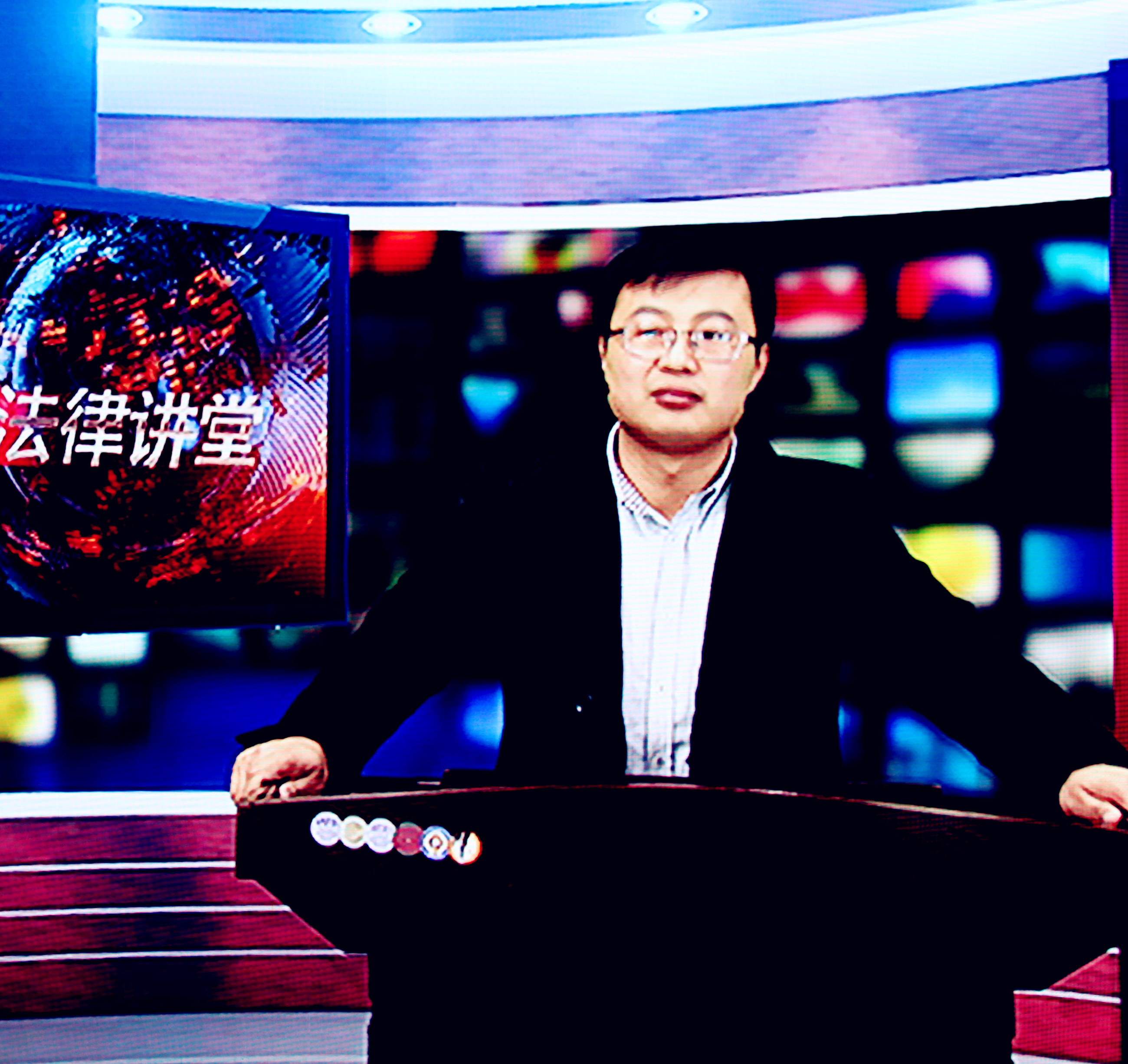 杨子兴律师